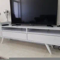میز تلویزیون ام دی اف ۱۶۰ در ۴۰ سانت