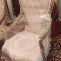 مبل کلاسیک خورشیدی