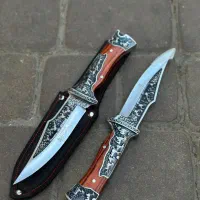 چاقو دسته مشکی و پادوک