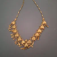 گردنبند درحدنو از۴۵سال پیش