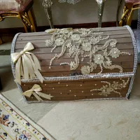 صندوق چوبی کار شده بله برون  و کله قند سفره عقد