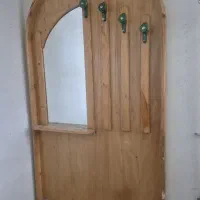 رخت‌آویز  بزرگ آیینه دار چوب گردو