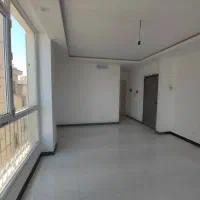 ۶۰ متر / ۱ خواب / تک واحدی /سالن پرده خور / نوساز