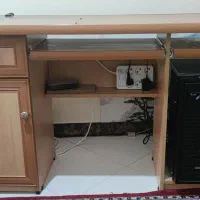 میز کامپیوتر
