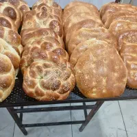 فروشنده خانوم در نان فانتزی