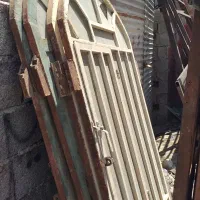پنجره آهنی