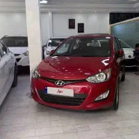هیوندای i20