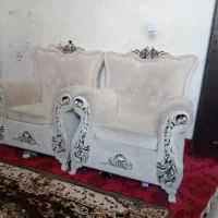 سلام مبل هفت نفره ومیز ندارد ودر حد نو هست