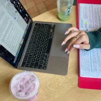 خدمات برای شاخه انسانی پایان نامه مقاله و ترجمه