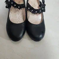 کفش پاشنه دار