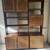 کتابخانه و میز تلوزیون