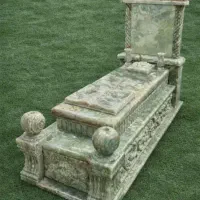 نقاشی روی قبر نوو