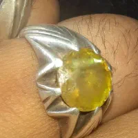 انگشتر دمانتوئید