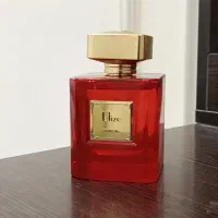 ادکلن الیزا تراست