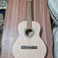 گیتار دست ساز
