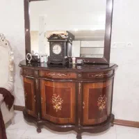 پرده و آیینه کنسول