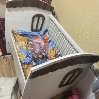 تخت کودک و نوزاد و کنار مادر