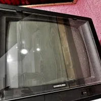 تلوزیون قدیمی سامسونگ‌ 21 اینچ