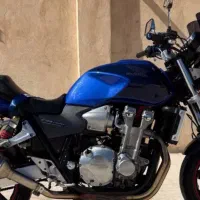 cb 1300 سی بی