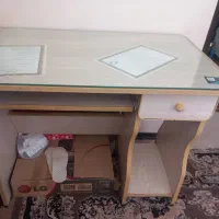 میز کامپیوتر
