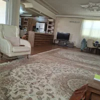 آپارتمان ۲۰۰ متری، ۳ خواب، تک واحد، میانرود