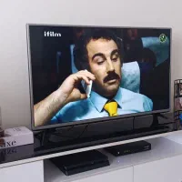 تلویزیون ۴۳ اینچ ال جی کاملا سالم