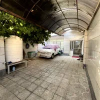 همکف 80 متری بسیار شیک/همکف