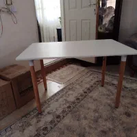 میز ناهار خوری