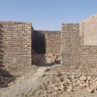 خانه-نیم-ساز-فروشی