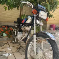 موتور هوندا ۱۲۵ پلاک قدیم مدل ۸۷ سند دار
