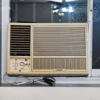 کولر گازی پنجره ای یونیورسال امریکایی