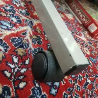 میز کامپیوتر شیک