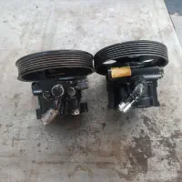 دو عدد پمپ هیدرولیک اروپایی
