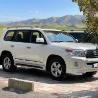 لندکروزر 2012 بی توضیح