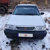 پراید نقره‌ای مدل۸۷