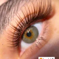 آموزش اکستنشن مژه عمان و استانبول