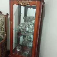 ویترین وصندلی ،نو جهیزیه عروسه استفاده نشده|بوفه، ویترین، کنسول|شاهین‌شهر, خانه کارگر|دیوار
