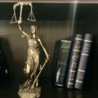 مشاوره رایگان حقوقی با تیمی از زبده ترین وکلا