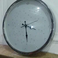 ساعت دیواری درحدنو