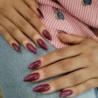 کاشت ناخن ترمیم ناخن
