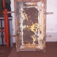 بکس بادی قوی و در اقل کفتر فروشی