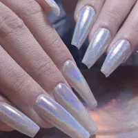 آموزش کاشت ناخن