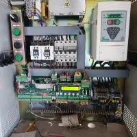 نصب و تعمیر آسانسور و بالابر هیدرولیک وکششی