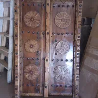 خریدوفروش درب و پنجره واجناس.. وسایل قدیمی