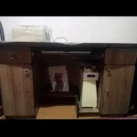 میز جادار وتمیز