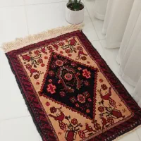 سلام یک جفت قالی دست بافت یک طرح زیاد استفاده نشده