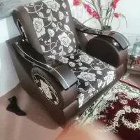 مبل راحتی کار کرده