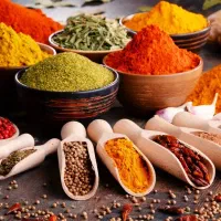 انواع ادویه و چاشنی