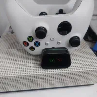 ایکس باکس وانxbox one s یک ترادو دسته با پایه شارژ