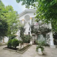 زیبا-ترین-ویلای-نیم-پیلوت-240متر-سند-نور